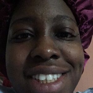 Meet your Posher, Krisharra